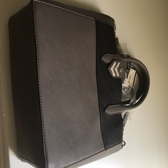 Nine West Purse or iPad bag - Picture 2 of 2